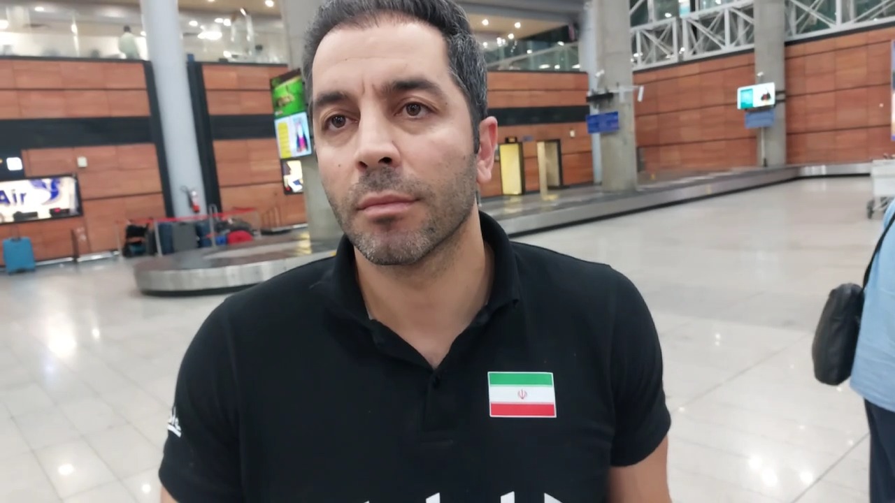 اختصاصی/ علیزاده: آقای پائز توی این مدتی که با تیم همراه بود ، به هیچ عنوان از نظر من و آقای اکبری استفاده نمیکرد
