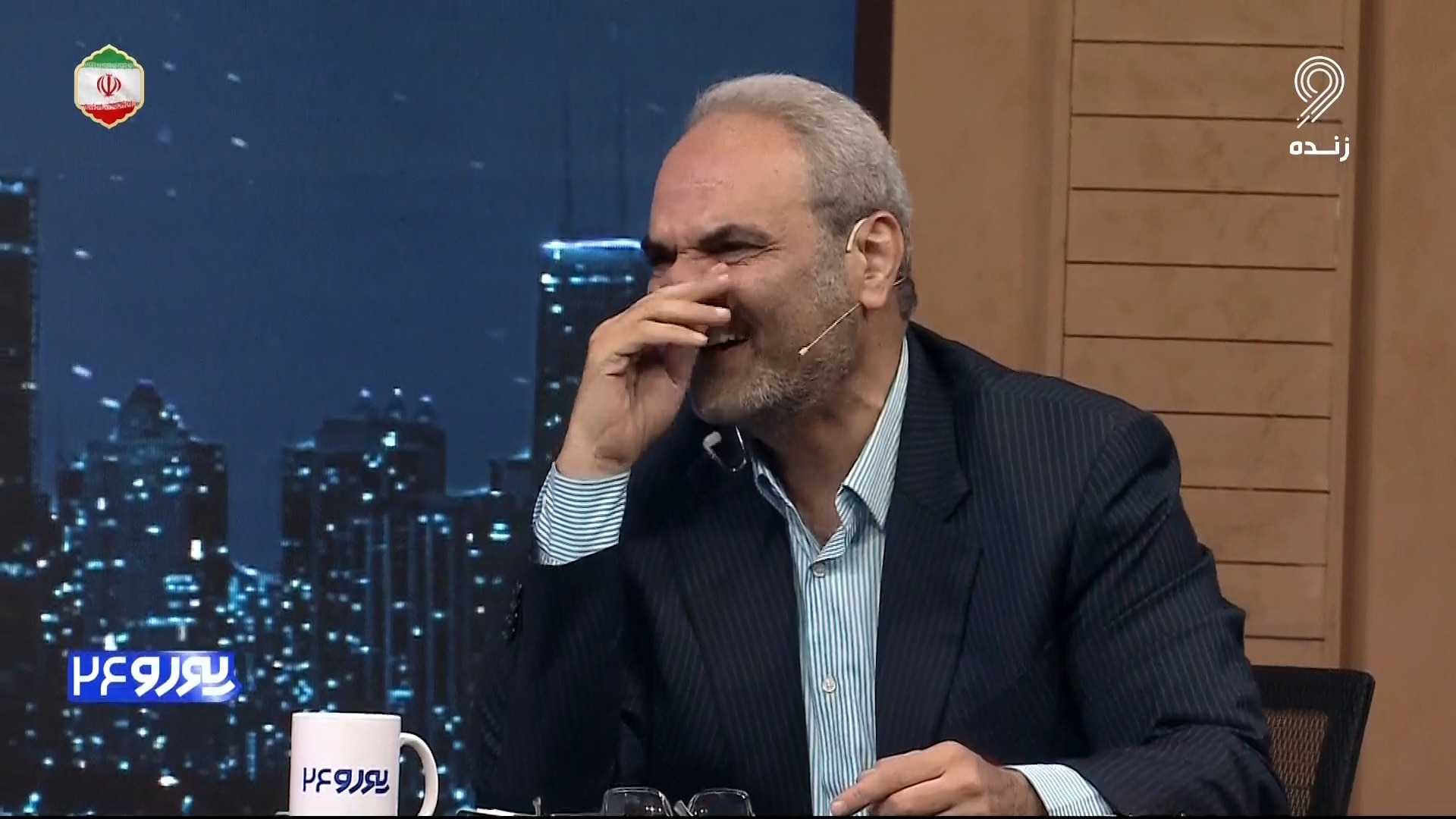 جوک خنده دار و بامزه جواد خیابانی حین اجرای ویژه برنامه یورو 2024