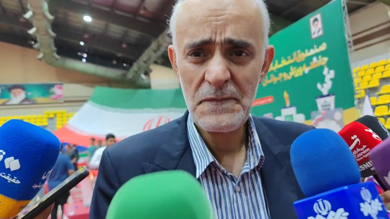 اختصاصی/ مهدی محمدنبی: VAR باید در این فرصت کمی که داریم، مهیا شود تا حداقل میزبانی‌هایی که در پیش داریم از دست ندهیم