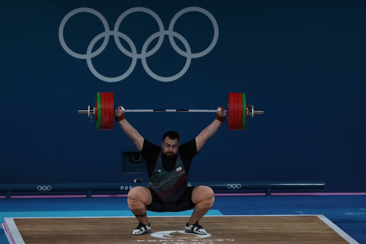 تصاویری از وزنه برداری علی داوودی در المپیک 2024 پاریس