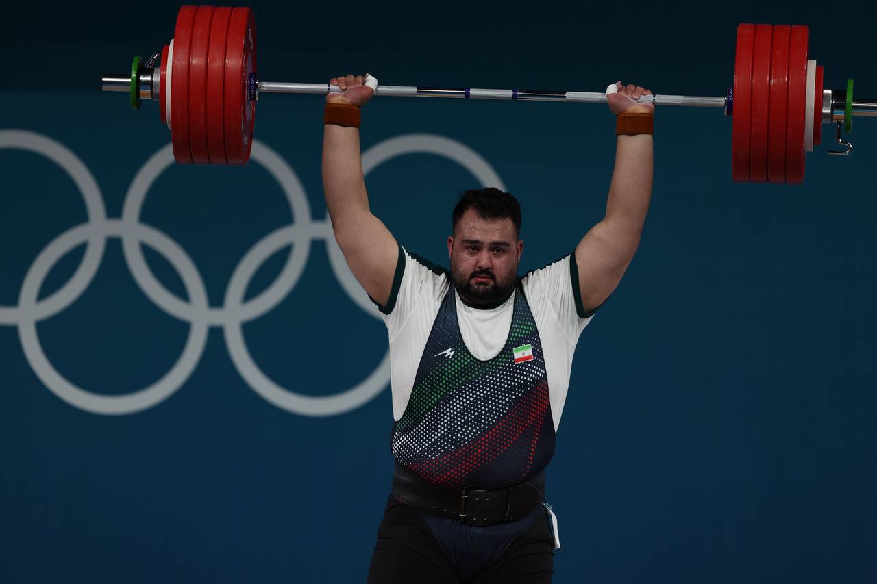 تصاویری از وزنه برداری علی داوودی در المپیک 2024 پاریس