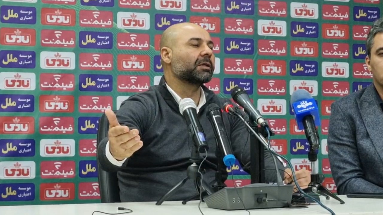 اختصاصی/ نشست خبری سهراب بختیاری مربی موقت استقلال بعد از شکست مقابل ذوب آهن