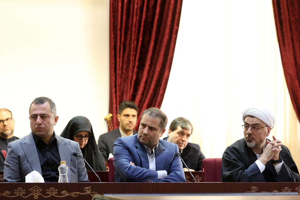 گزارش تصویری/ حضور رئیس جمهور در وزارت ورزش و جوانان