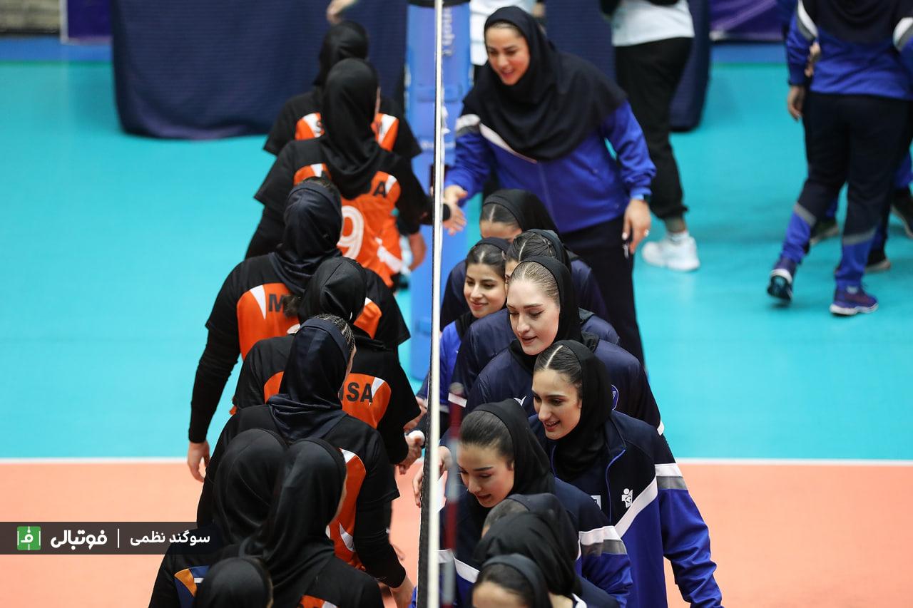 گزارش تصویری اختصاصی/ دیدار تیم‌های والیبال بانوان سایپا و پیکان