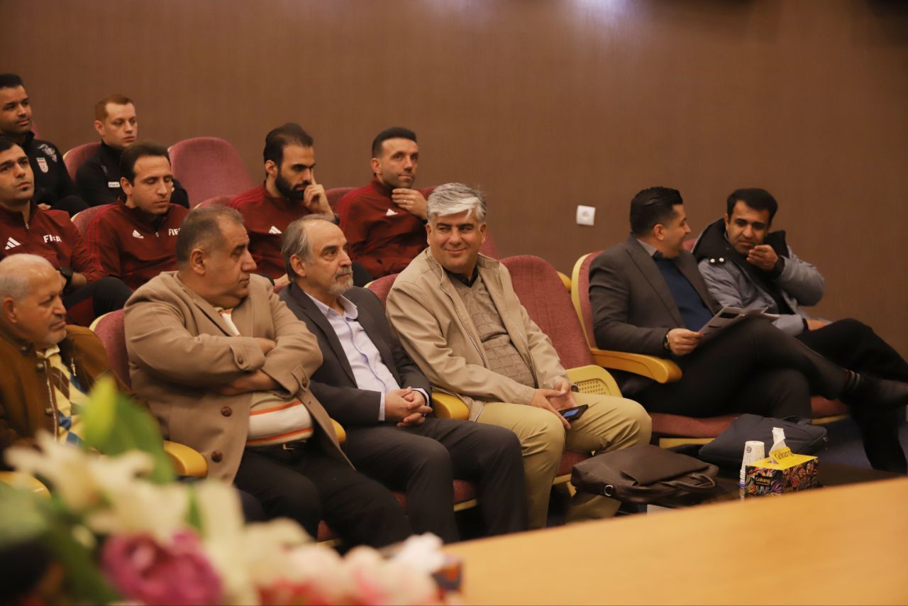 گزارش تصویری/ تجلیل از داوران بین‌المللی فوتبال و فوتسال