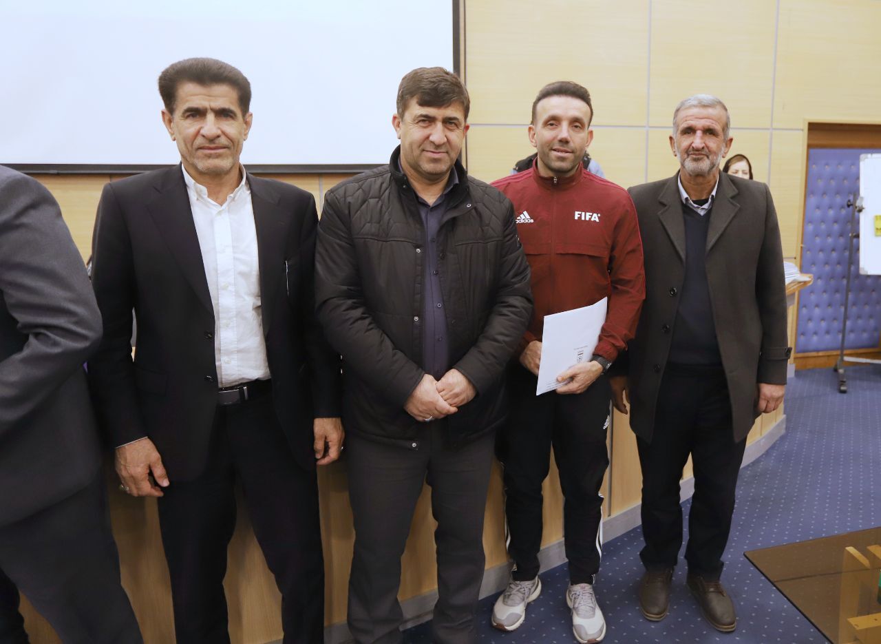 گزارش تصویری/ تجلیل از داوران بین‌المللی فوتبال و فوتسال