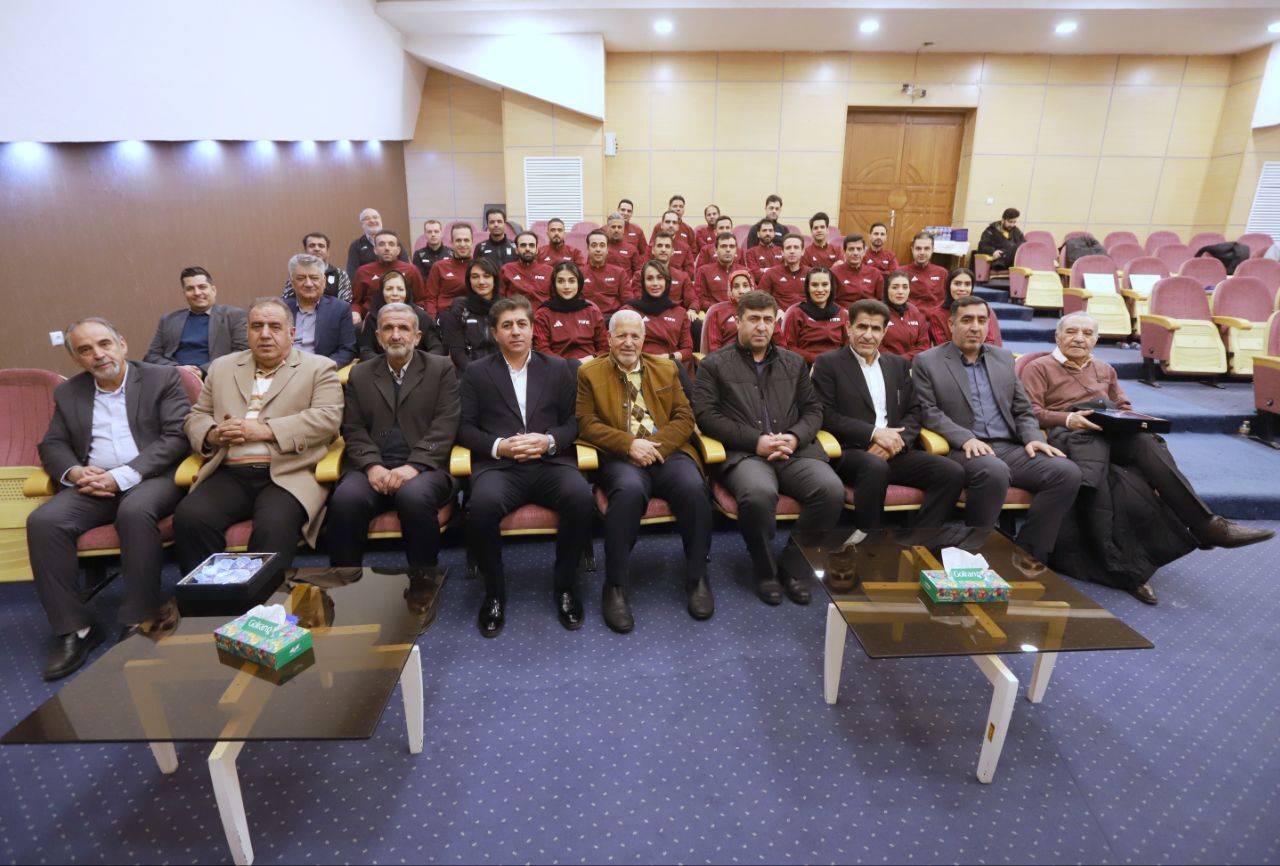 گزارش تصویری/ تجلیل از داوران بین‌المللی فوتبال و فوتسال