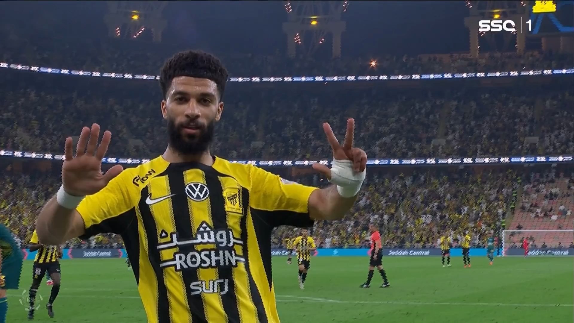 گل دوم الاتحاد به العروبه (عبدالرحمن العبود)