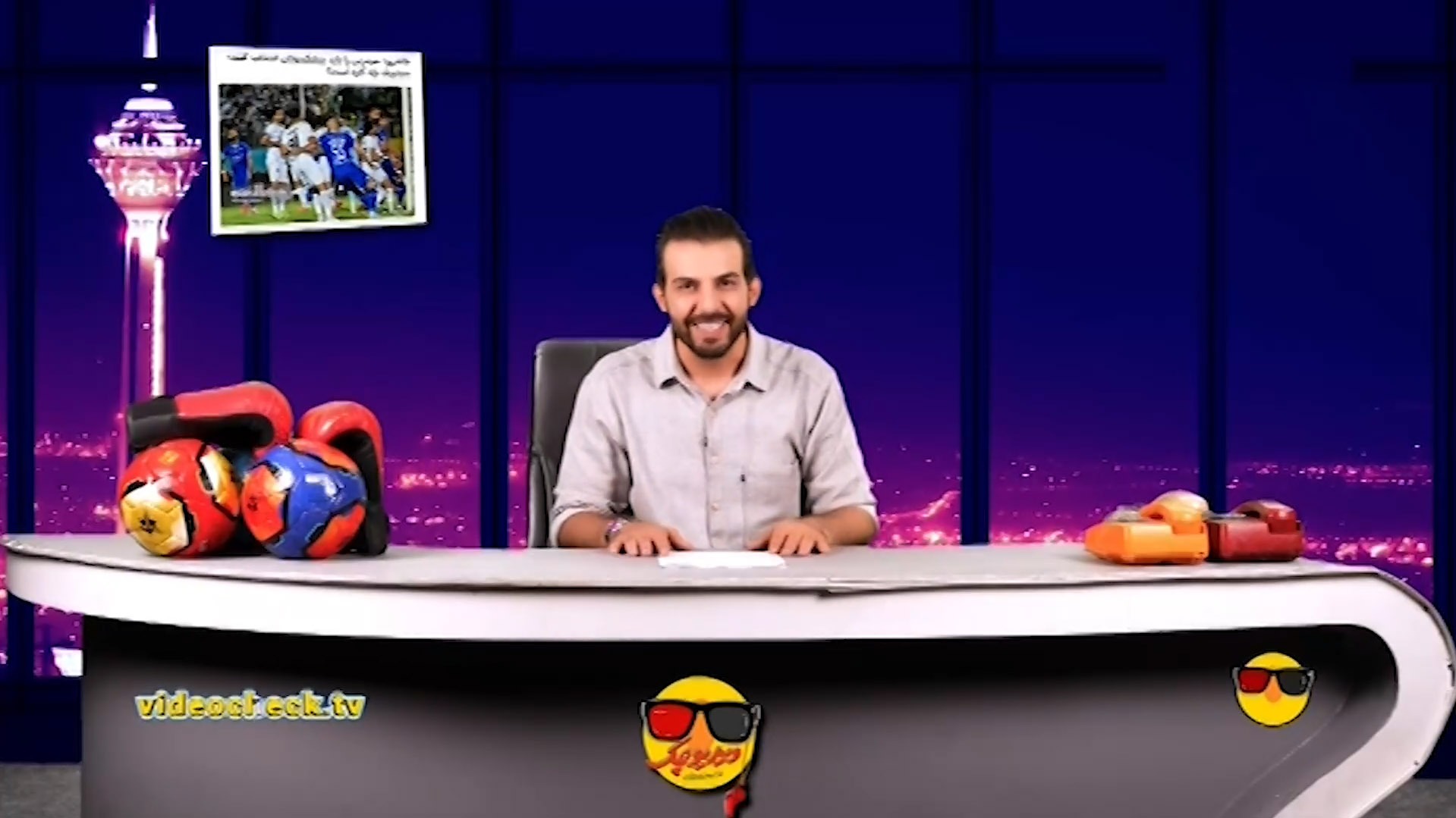 روا: یه ذره جمع‌تر بشینید، سیدورف هم جا بشه!