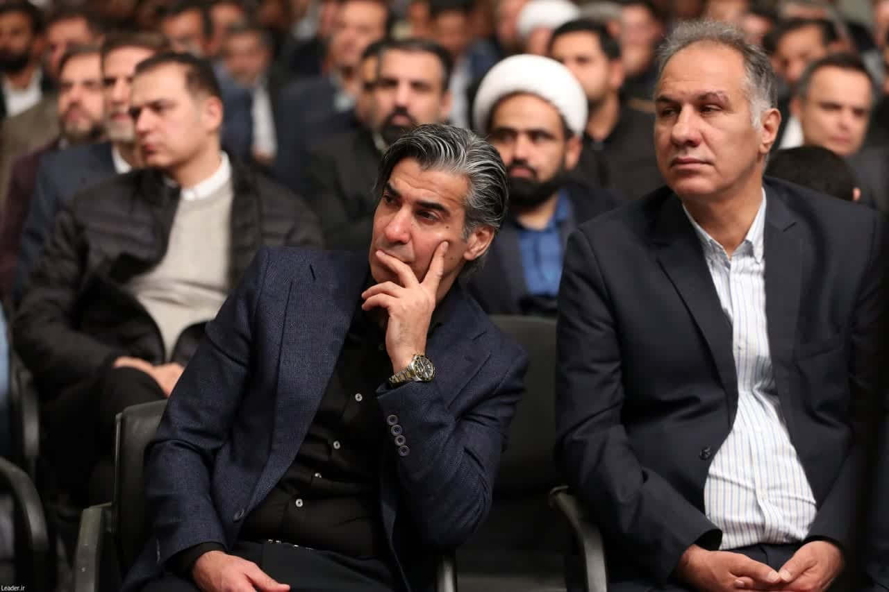وحید شمسایی عزادار شد