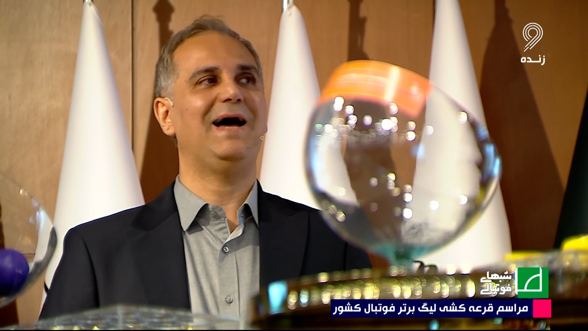 روشنک: تمام تلاشمان را می‌کنیم که لیگ تا اردیبهشت تمام شود