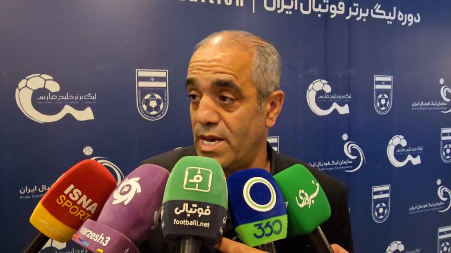 بهنام ابوالقاسم پور: بعضی از مدیران دروغ گفتند و بازیکن ما را بردند