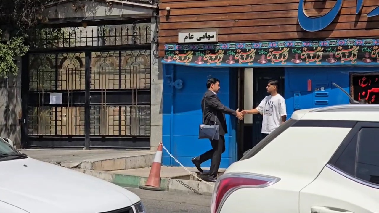 ورود مجتبی هاشمی نسب در باشگاه استقلال برای فسخ قرارداد