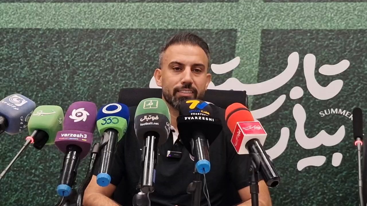 محمد قاضی: وضعیت بدنی تیم دهه شصتی ها خیلی خوب است
