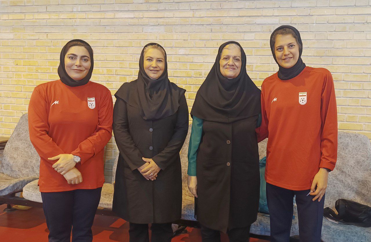 گزارش تصویری/ دیدار تیم ملی فوتسال دختران نوجوان و ایران زمین