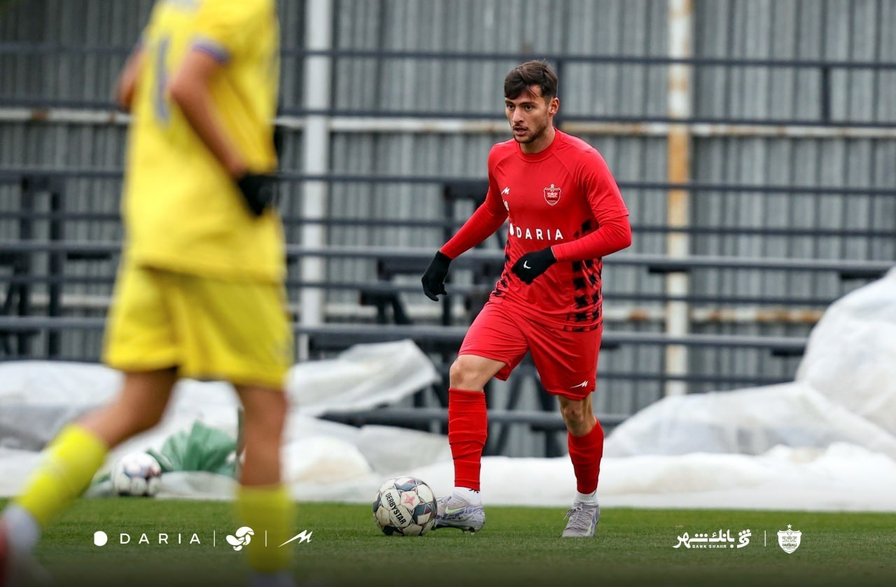 گزارش تصویری/ پرسپولیس ۴ - عقاب ۰