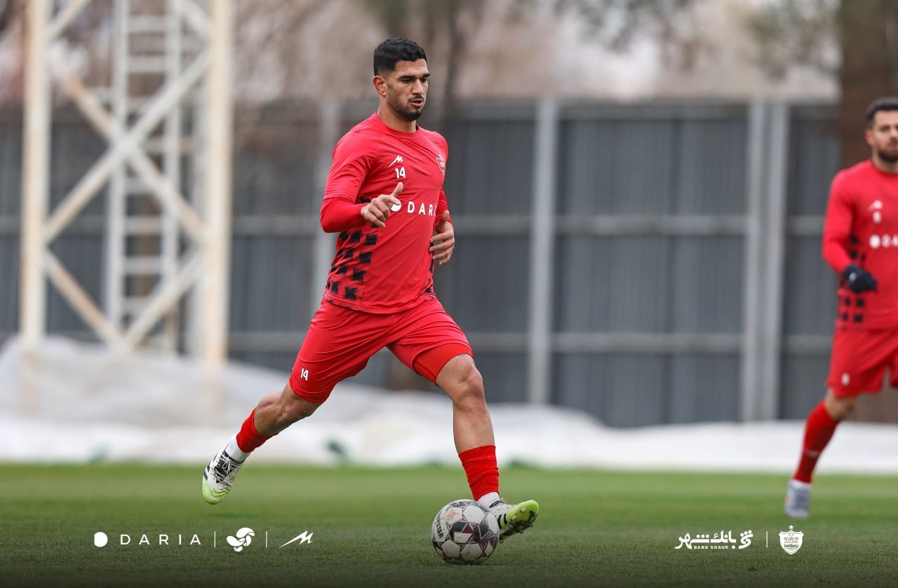 گزارش تصویری/ پرسپولیس ۴ - عقاب ۰