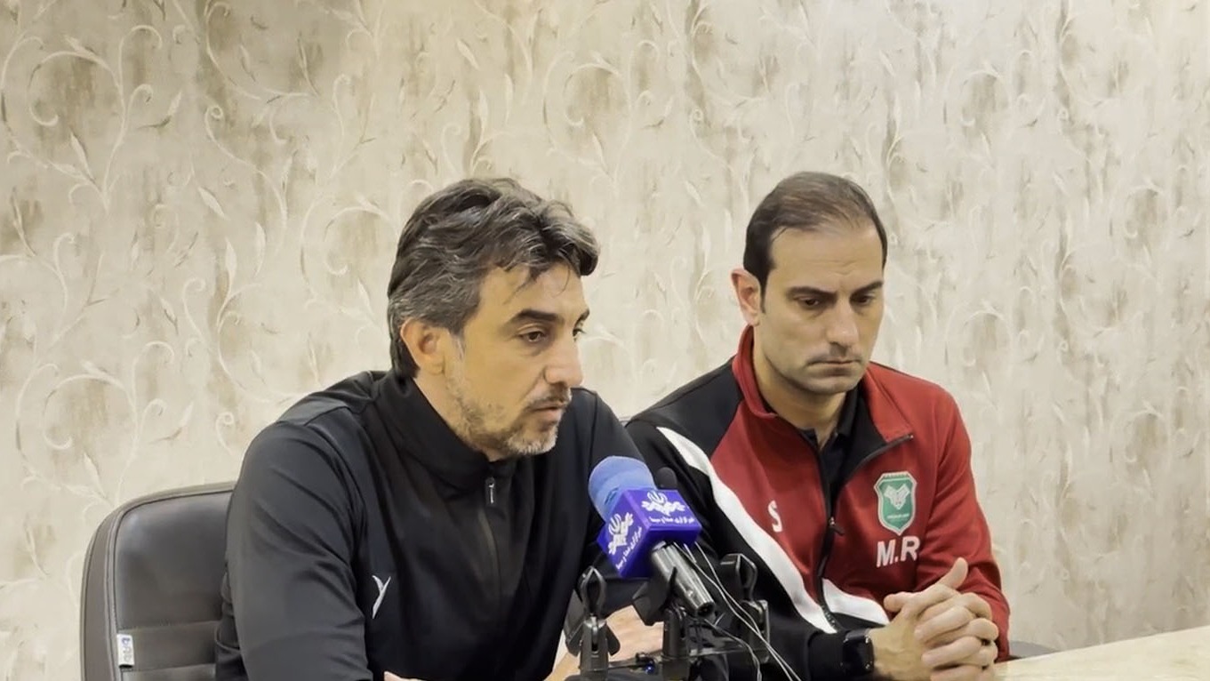 صحبت های سیدمهدی رحمتی سرمربی خیبر پیش از بازی با مس رفسنجان