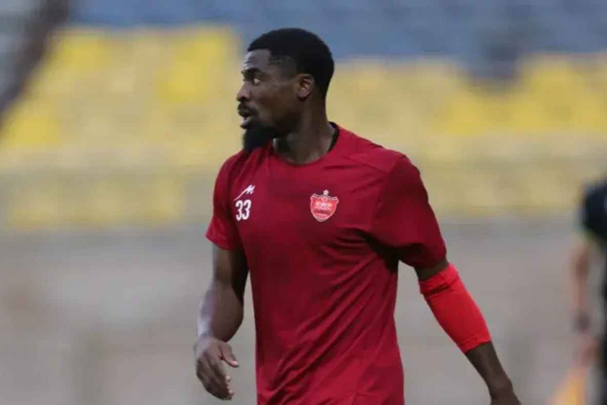 پرسپولیس از بازیکنش شکایت می‌کند