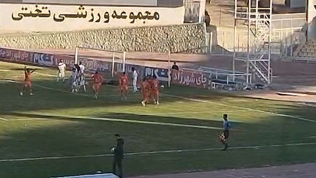 گل دوم سایپا به بعثت کرمانشاه (علی دهقان)