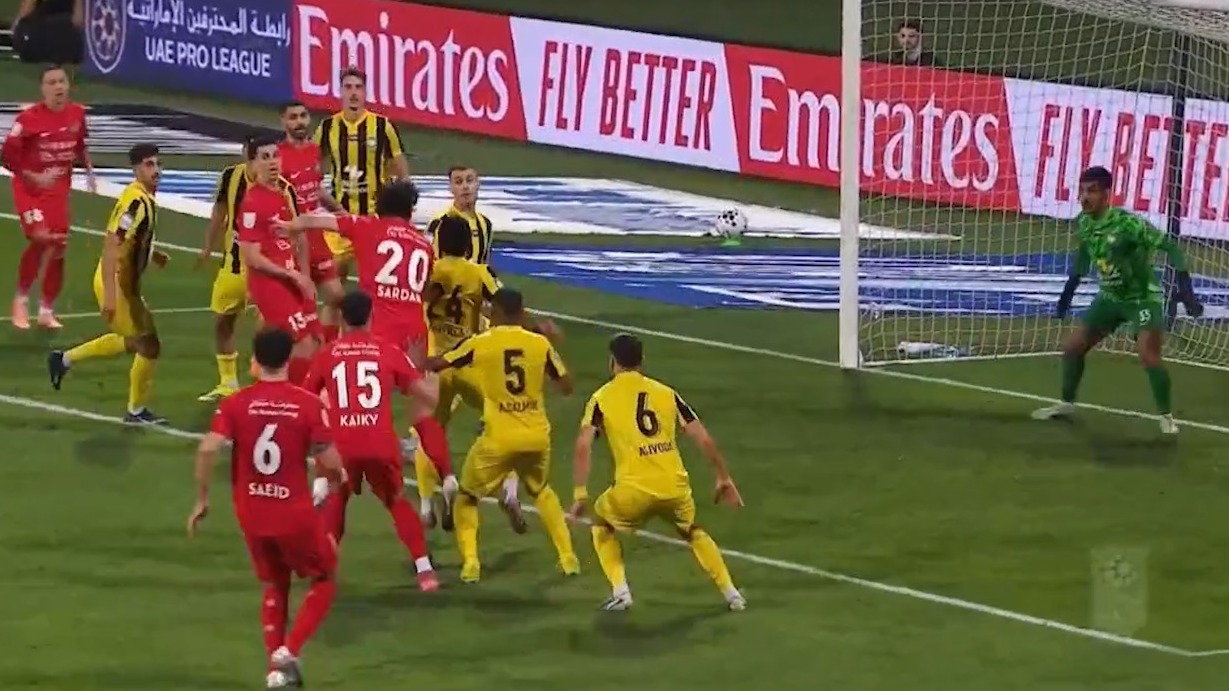گل پنجم شباب الاهلی به الاتحاد کلبا (سردار آزمون)