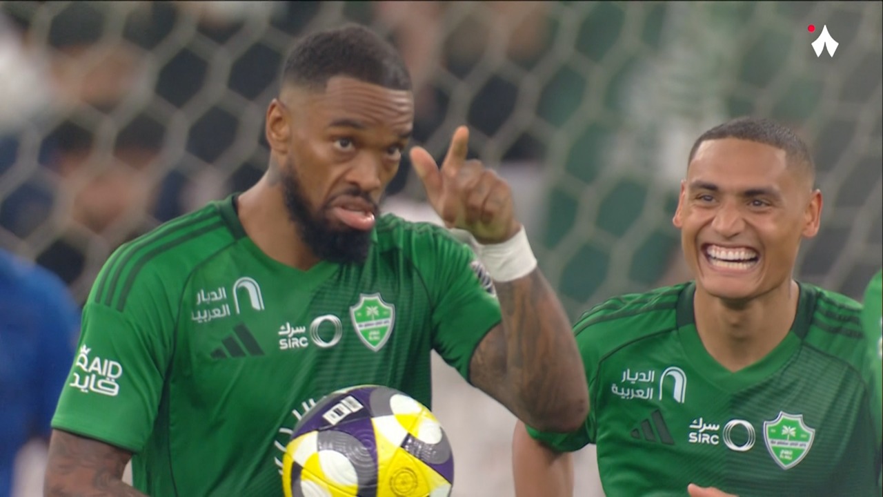 گل اول الاهلی عربستان به الهلال (ایوان تونی)
