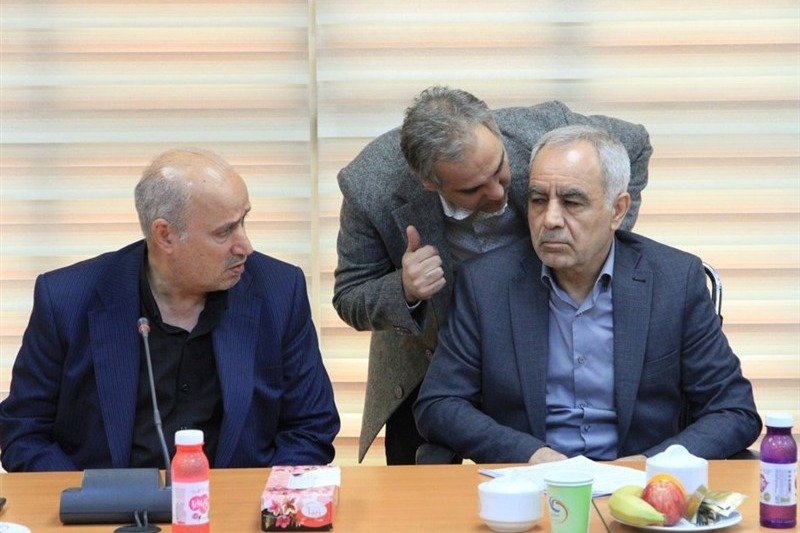 ادعای عجیب و جدید بهاروند: ادامه لیگ شاید بعد از جام جهانی!