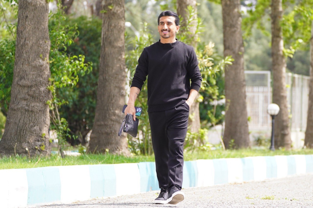 گزارش تصویری/ بازیکنان تیم ملی خود را به کادر فنی معرفی کردند
