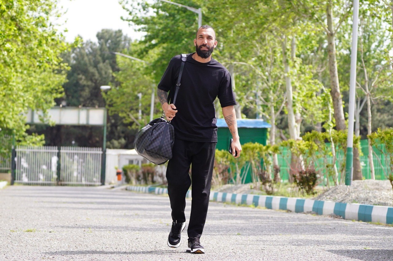 گزارش تصویری/ بازیکنان تیم ملی خود را به کادر فنی معرفی کردند