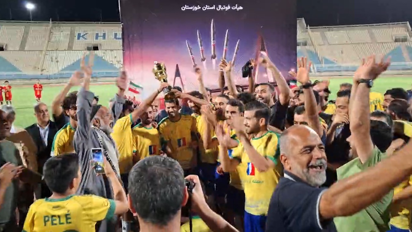 جشن قهرمانی صنعت‌ نفت آبادان در جام شهدای جنگ رمضان