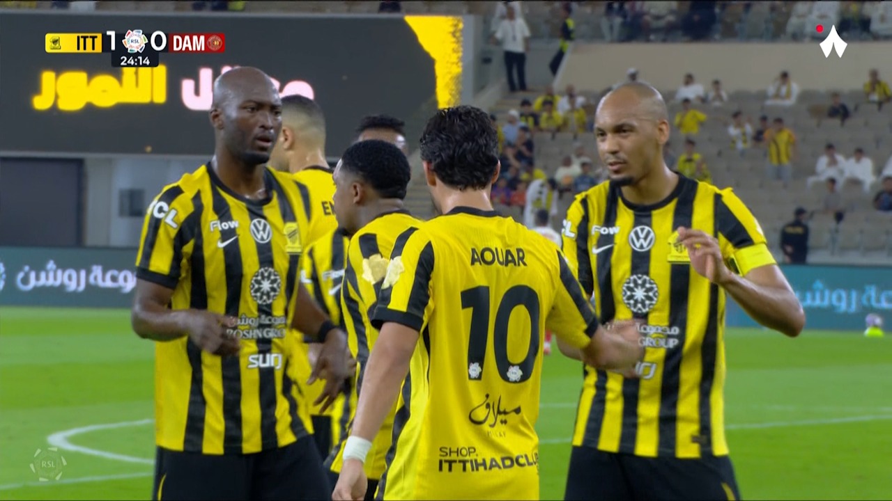 گل اول الاتحاد به ضمک (حسام عوار)