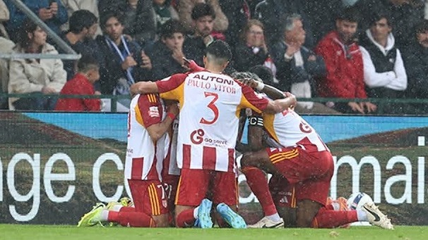 خلاصه بازی آویس 3-1 پورتو