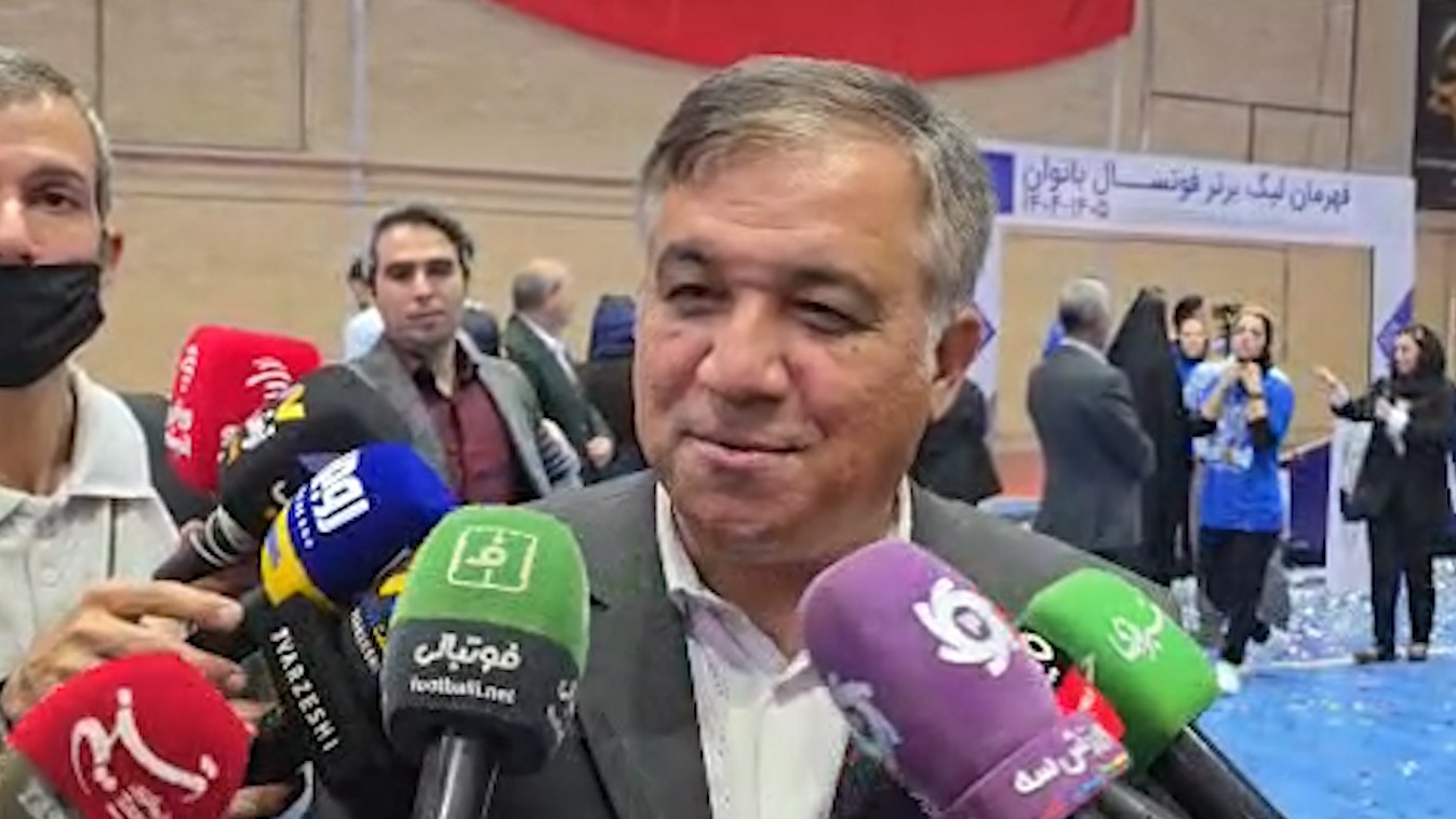 تاجرنیا: اگر استقلال صدرنشین نبود تلاش می‌کردیم بازی‌ها ادامه پیدا کند!