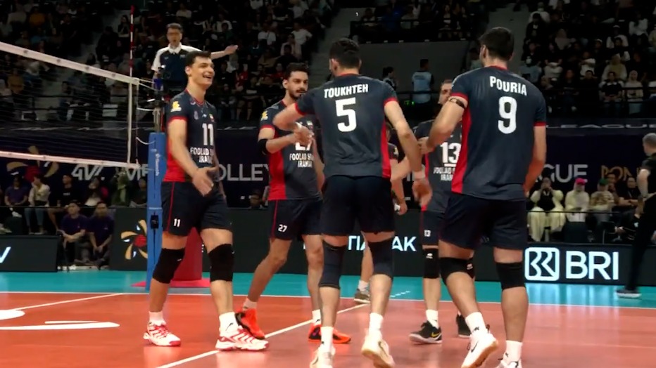 خلاصه بازی والیبال فولاد سیرجان 3-0 جاکارتا گاروادا