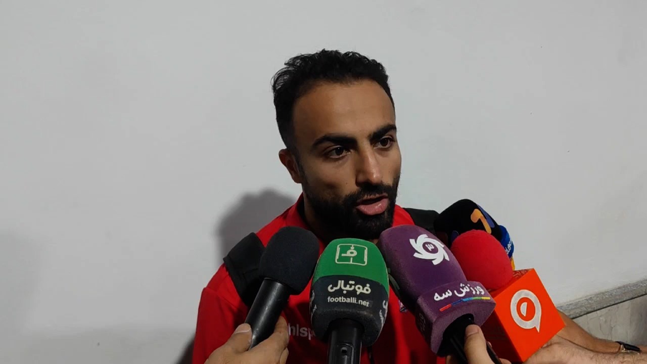 حسین شنانی بازیکن نساجی: همه تیم ها جلو ما فقط دفاع می کنند