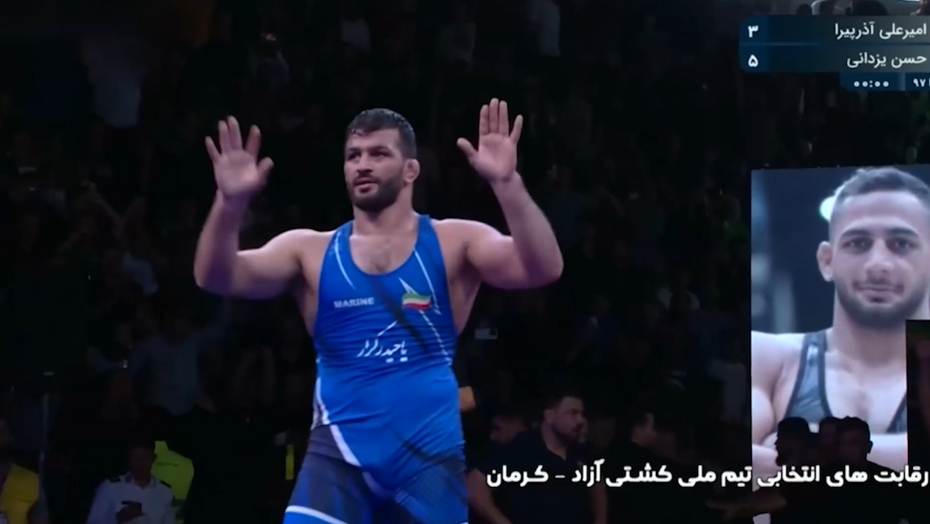 حسن یزدانی با شکست امیرعلی آذرپیرا دوبنده تیم ملی کشتی را تصاحب کرد