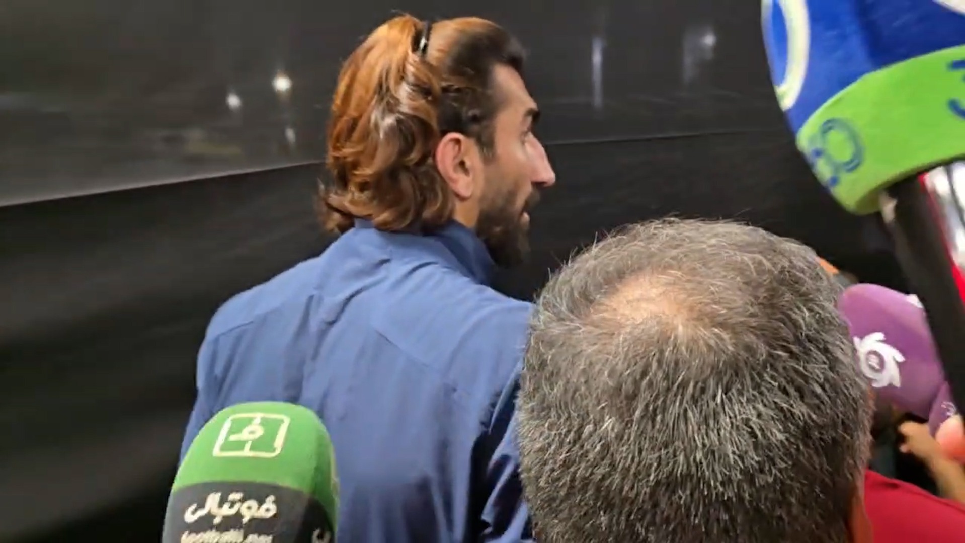 شرایط عجیب، خروج بازیکنان تیم ملی از مقابل رسانه‌ ها