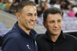 شعار علیه قلعهنویی پس از بازی با ازبکستان