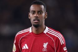 ستاره پاری سن ژرمن، گزینه پر کردن جای خالی ایساک مصدوم