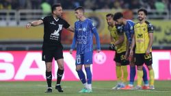 پایان نیمه اول/ سپاهان یک - استقلال یک