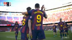 گل اول بارسلونا به مایورکا (لواندوفسکی)