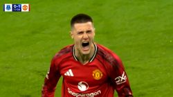 گل اول منچستریونایتد به اورتون (بنیامین ششکو)