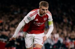 وفاداری کاپیتان؛ اودگارد برنامهای برای جدایی از آرسنال ندارد