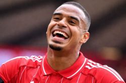 نبرد انگلیسی برای مدافع برزیلی؛ لیورپول و چلسی دنبال موریلو