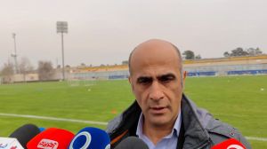 اختصاصی/ گفت و گوی خبرنگاران با فرهاد کوچکزاده سرپرست نساجی در حاشیه تمرین امروز این تیم