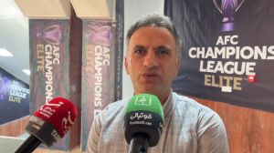 حضور اشکان خورشیدی برا تماشای بازی پیکان و مس کرمان