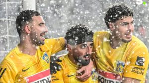 گل و پاس گل اللهیار صیادمنش مقابل آنتورپ