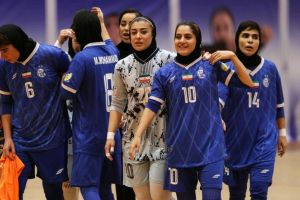 فوتسال زنان استقلال در انتظار جام قهرمانی!