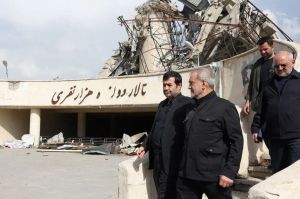 بازدید دکتر پزشکیان از مجموعه ورزشی آزادی