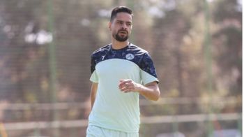 ادعای کامیابی‌نیا: تازه 36 ساله شده‌ام و می‌خواهم بازی کنم!